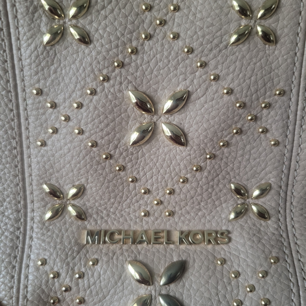 Michael Kors Beige Leather Shoulder Large Tote Bag Purse - Picture 5 of 11